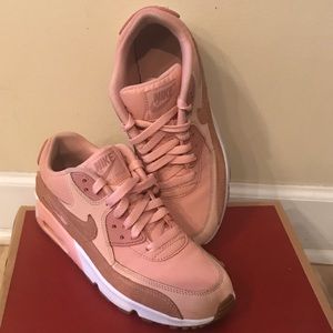 Pink Air Max